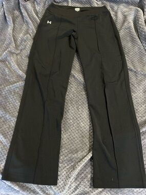 Fabulous Great Condition Women’s SzL Under Armour Black Tech Pant